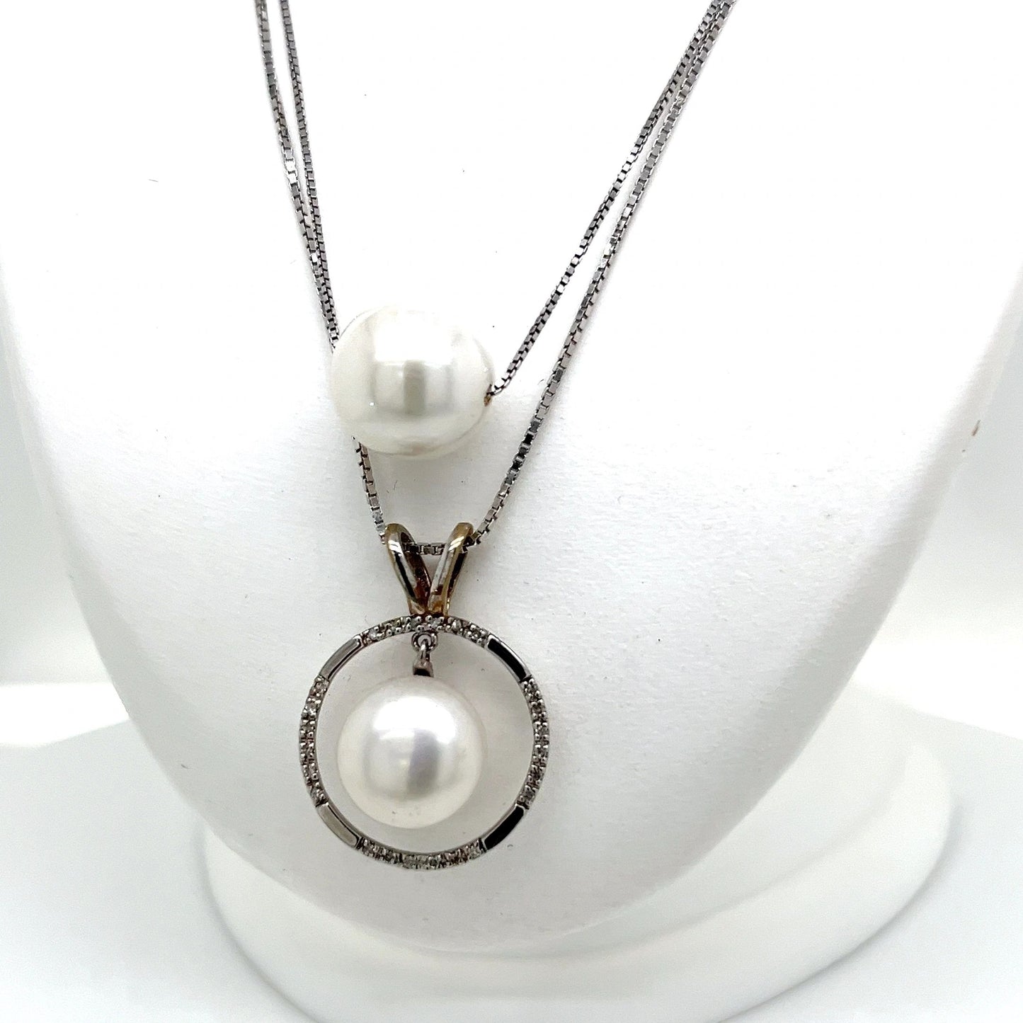 Pearl with Diamond Necklace