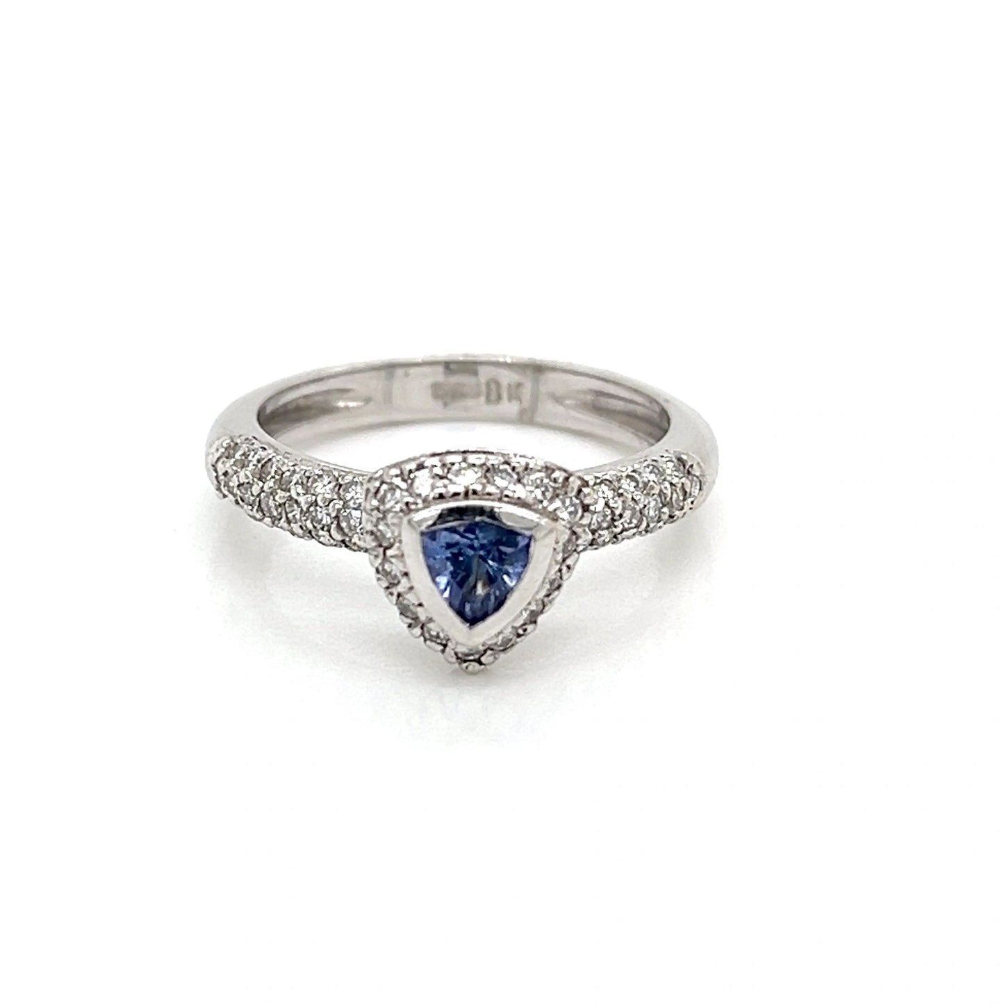 18K White Gold Tanzanite and Diamond Ring