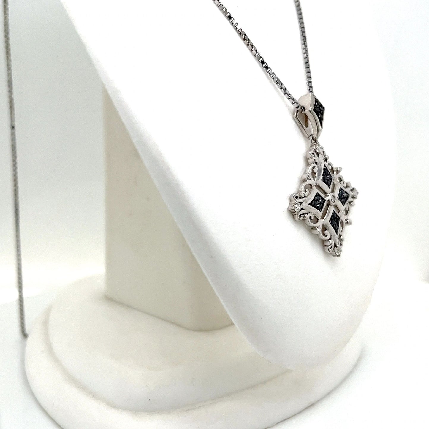 Black and White Diamond Necklace