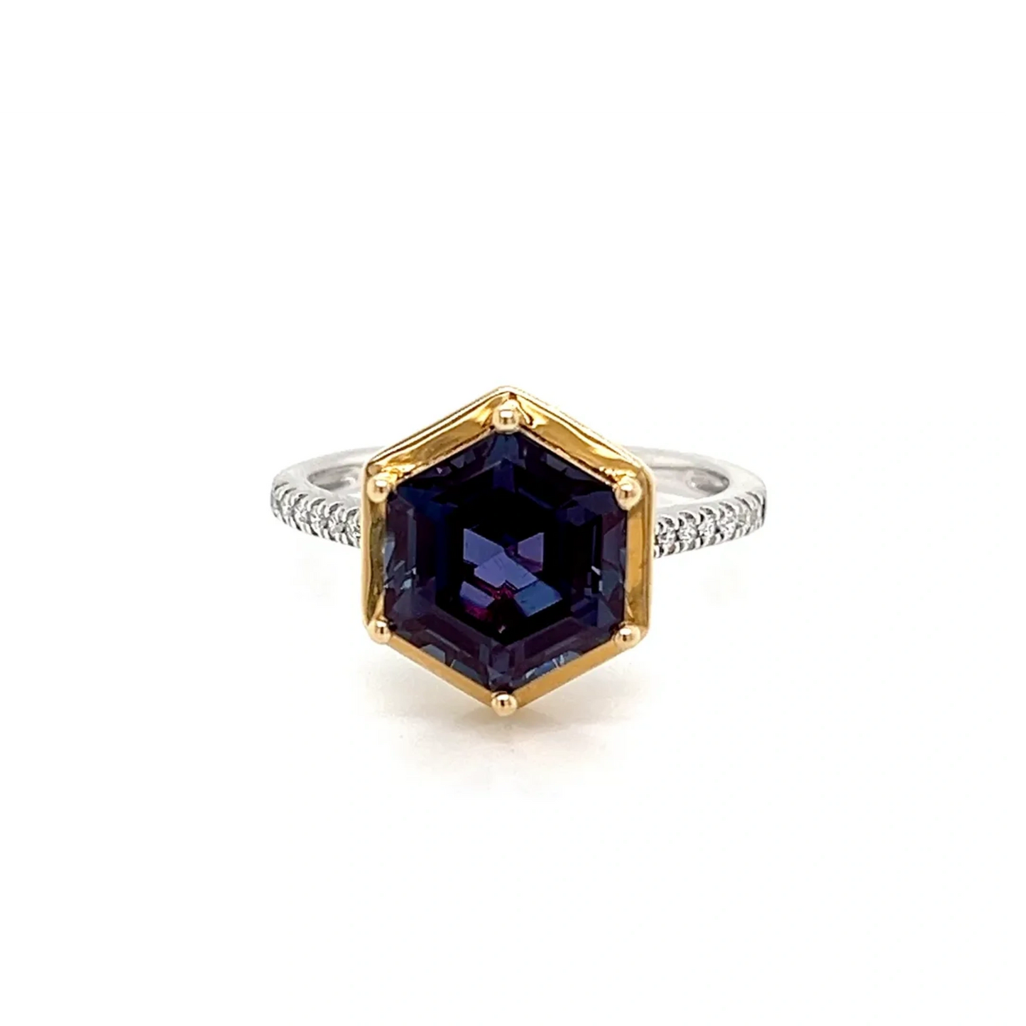 4.14 Carat Alexandrite with .08ctw Diamond set 14k gold Ring